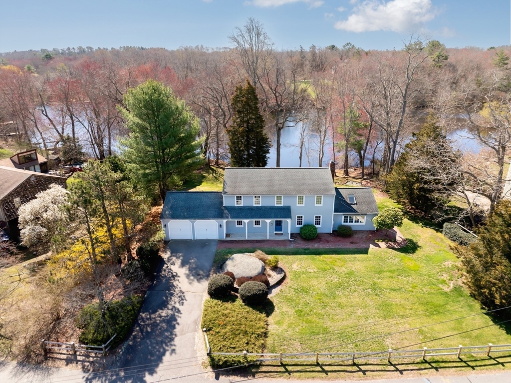 Property Photo: 32 Presidential Cir MA 02050