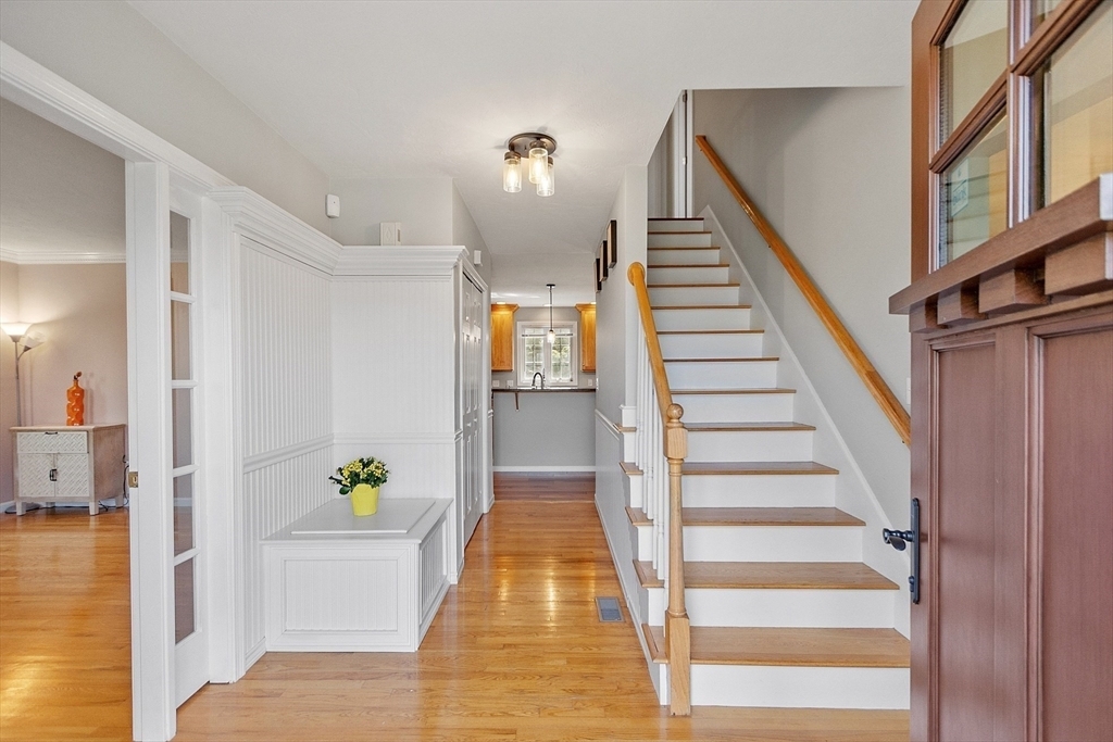 Property Photo: 14-F Farmington Dr MA 01545