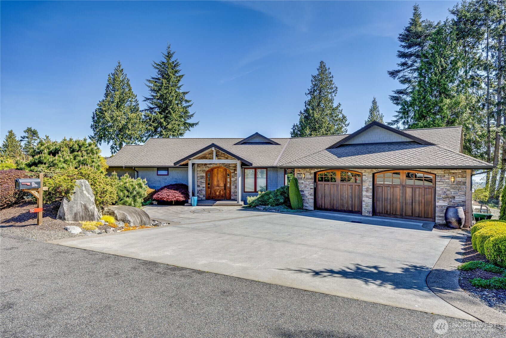 Property Photo: 50 Montgomery Court WA 98365