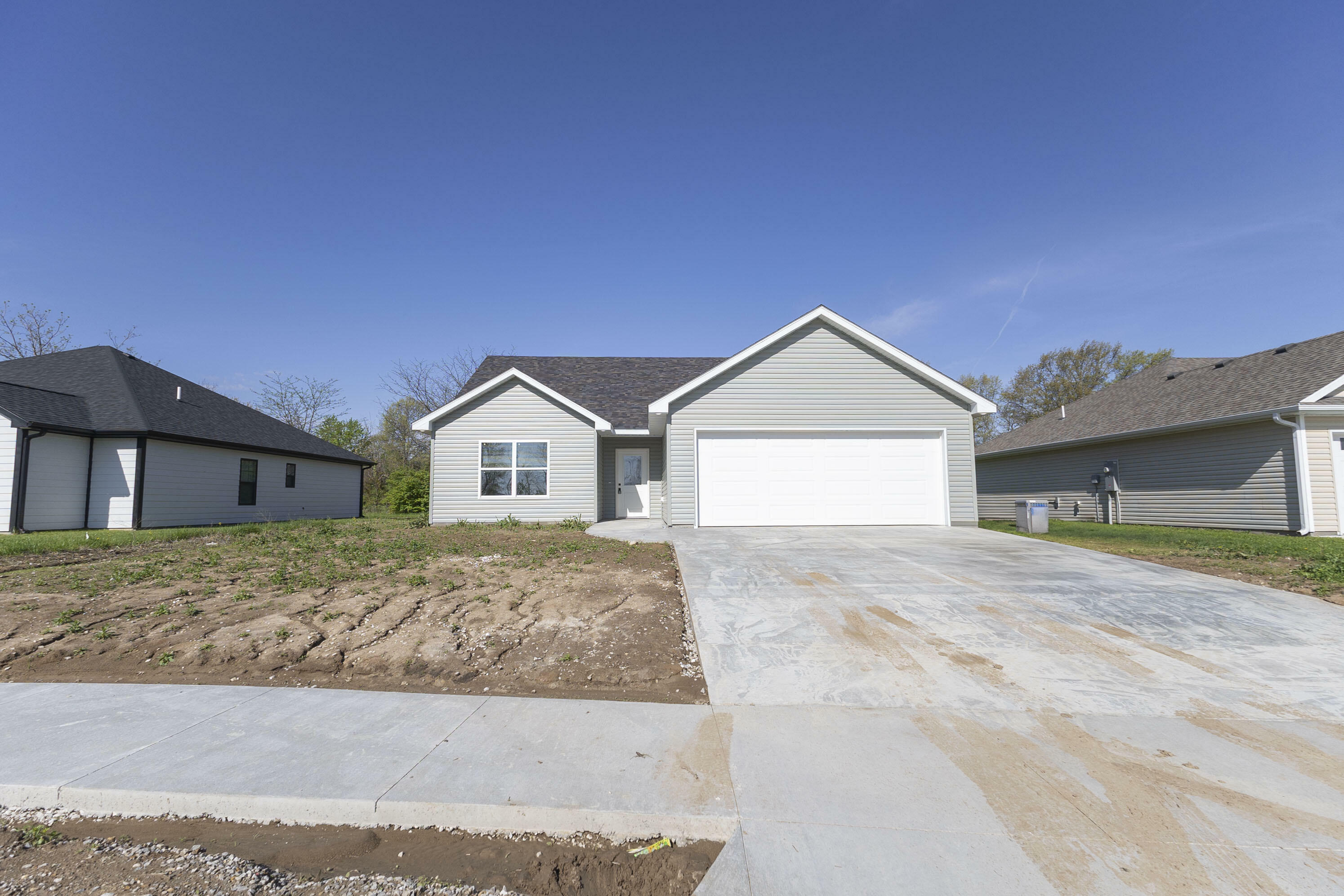 1203 Stonebridge Lane  Moberly MO 65270 photo