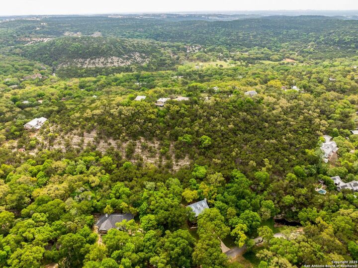 Property Photo: 19019 Lookout Mountain Trail TX 78023