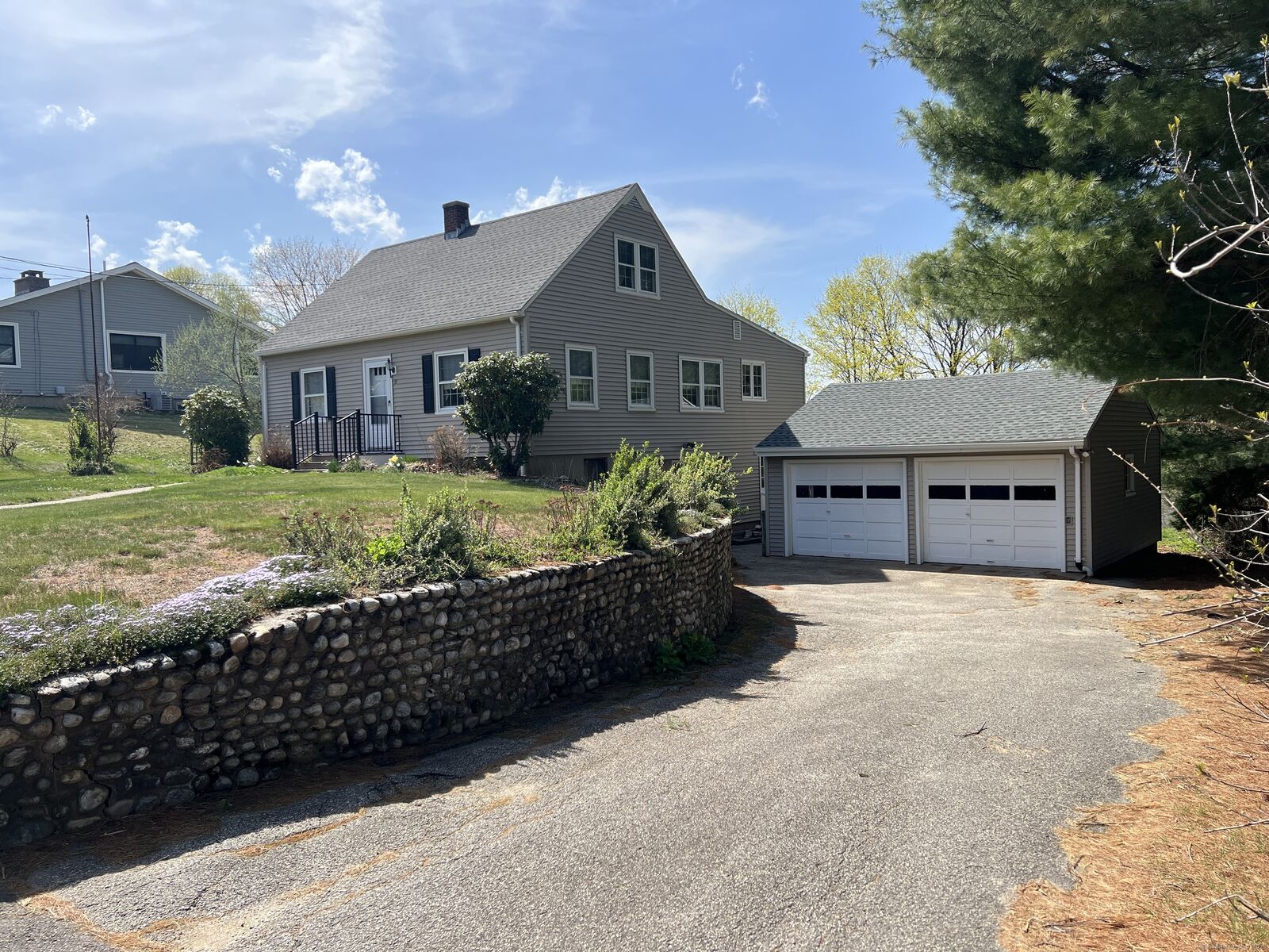 Property Photo:  33 Prindle Avenue  CT 06401 