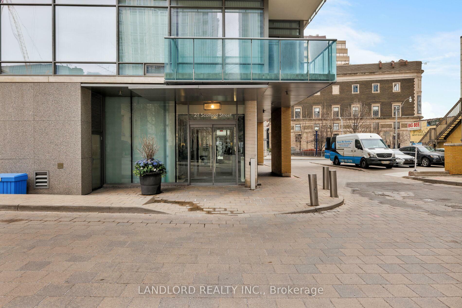 Property Photo: 21 Scollard Street 209 ON M5R 1G1