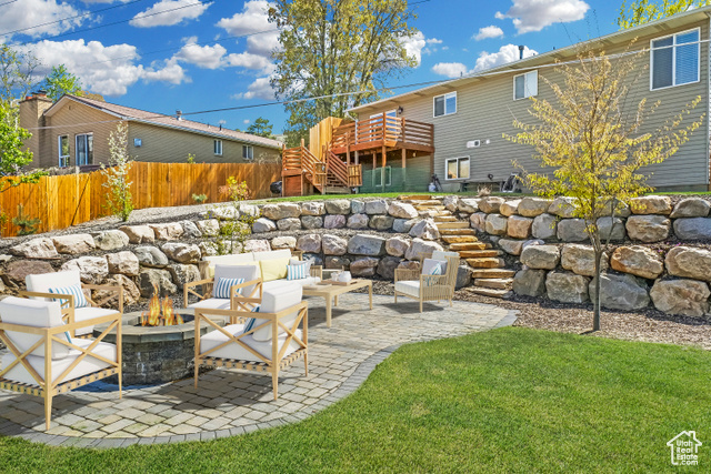 Property Photo: 879 E San Simeon Way S UT 84010