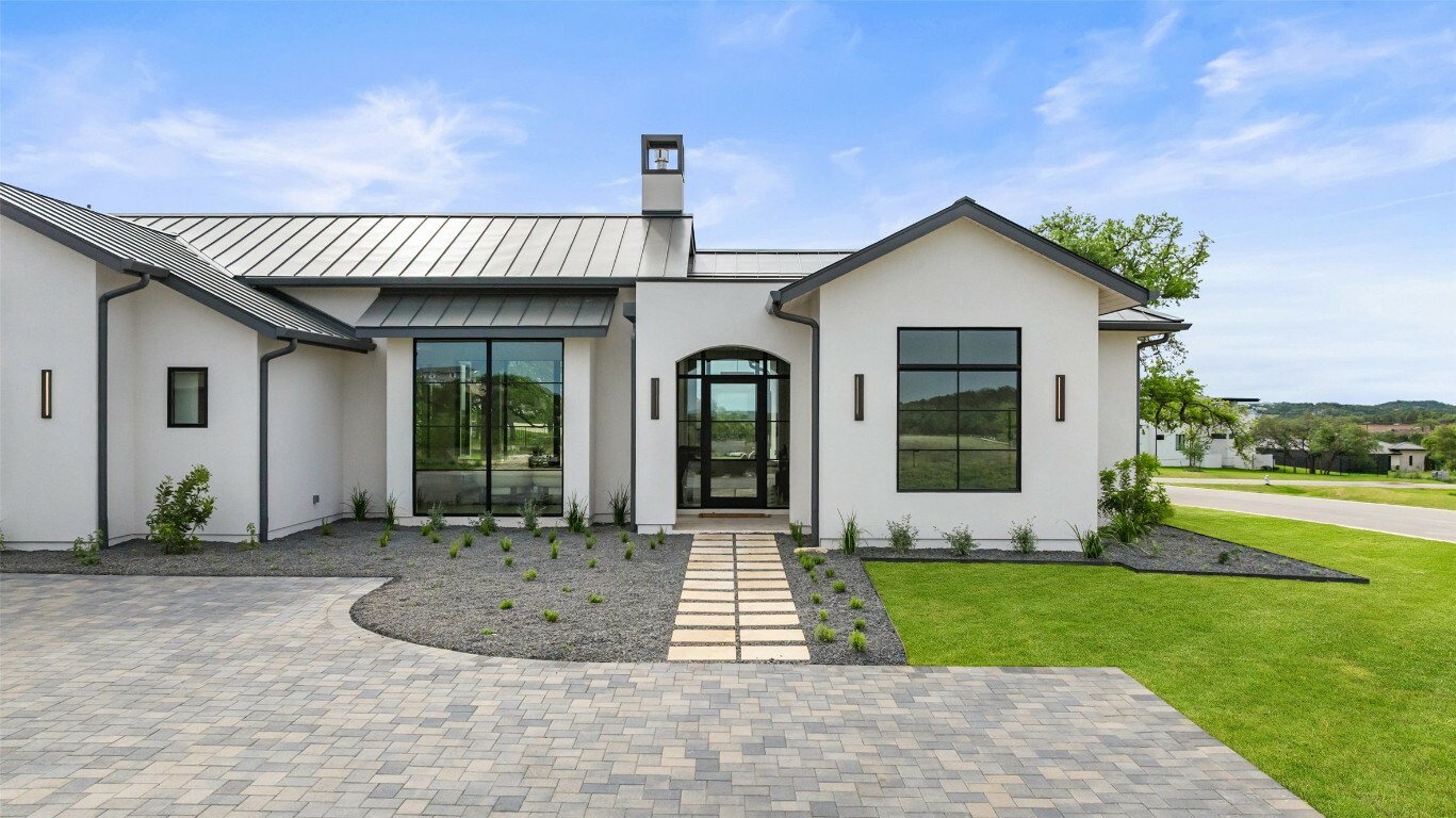 Property Photo: 5813 Horizon Vista Way TX 78738