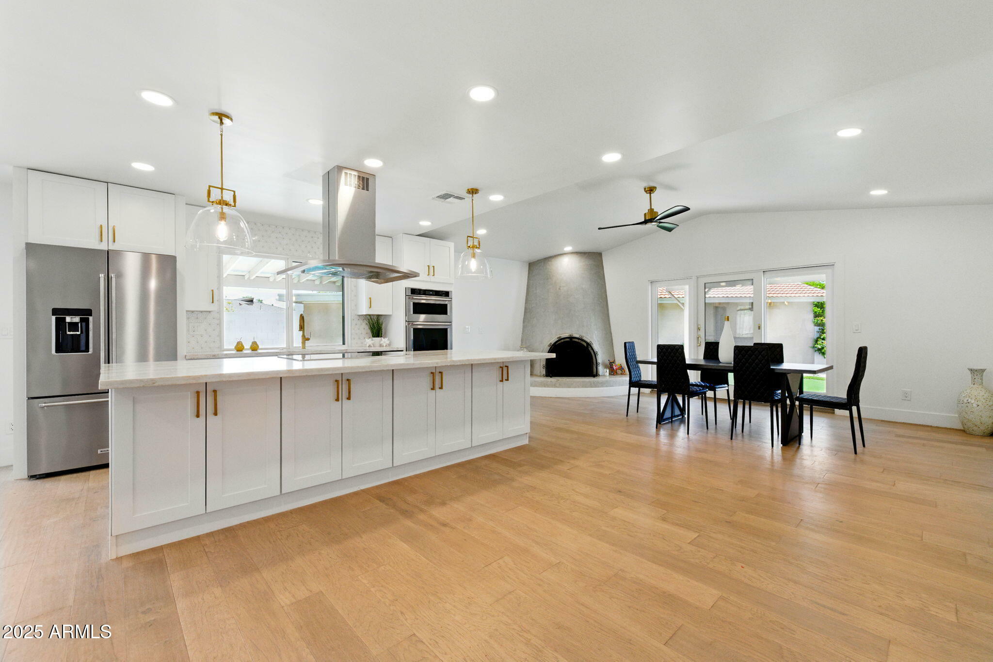 Property Photo: 7823 N Via Del Mundo -- AZ 85258