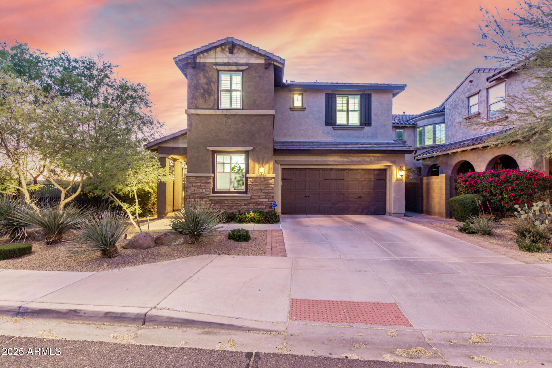 Property Photo:  21602 N 36th Street  AZ 85050 