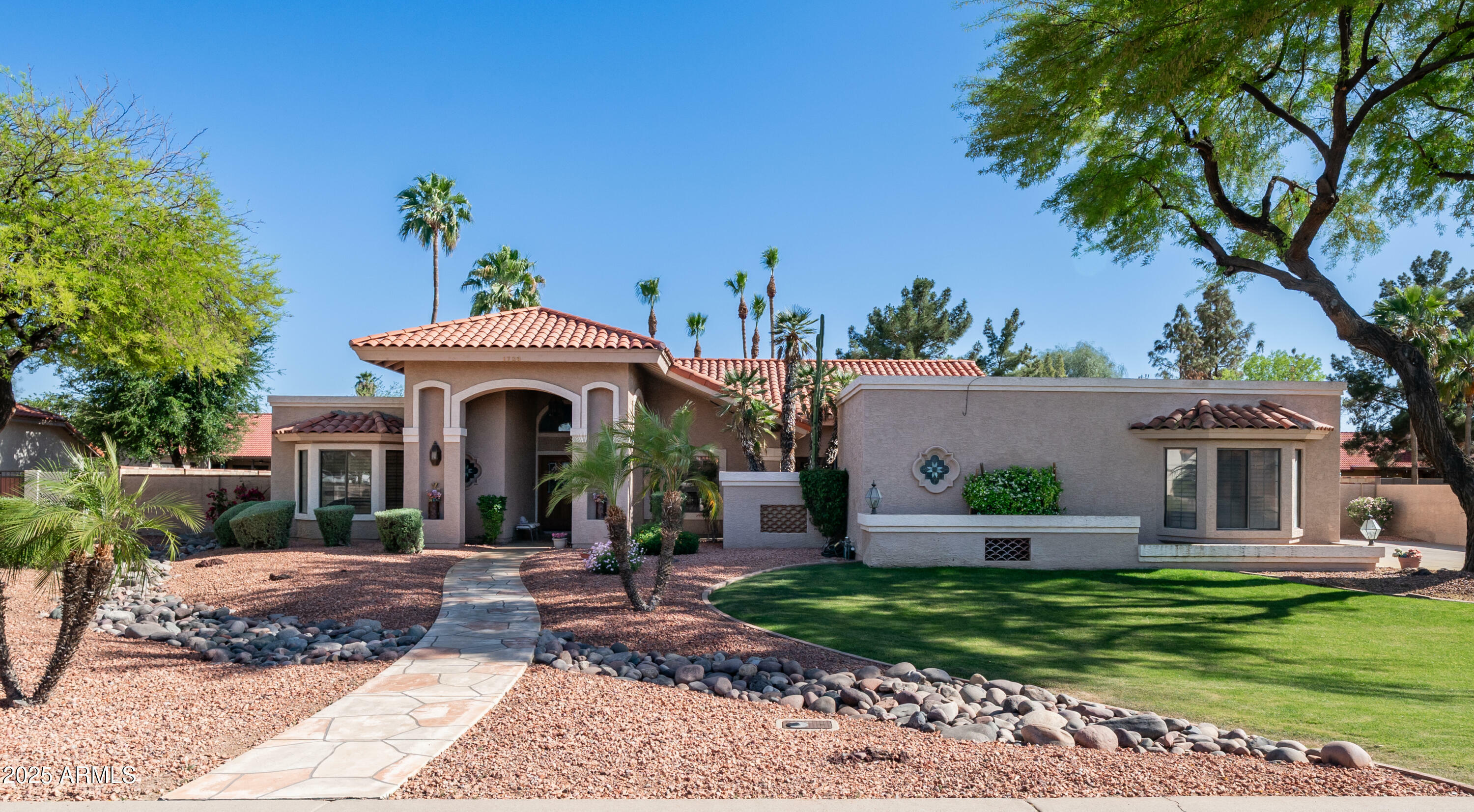 1739 E Knox Road  Tempe AZ 85284 photo