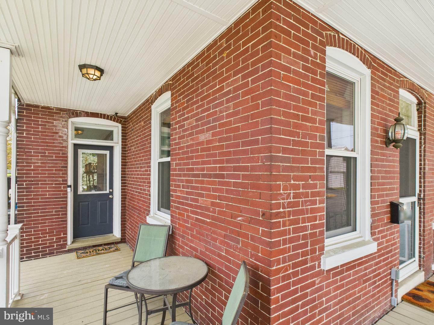 Property Photo: 29 N Manor Street PA 17554