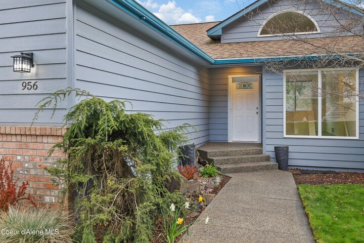 Property Photo:  956 N Armstrong Dr  ID 83814 