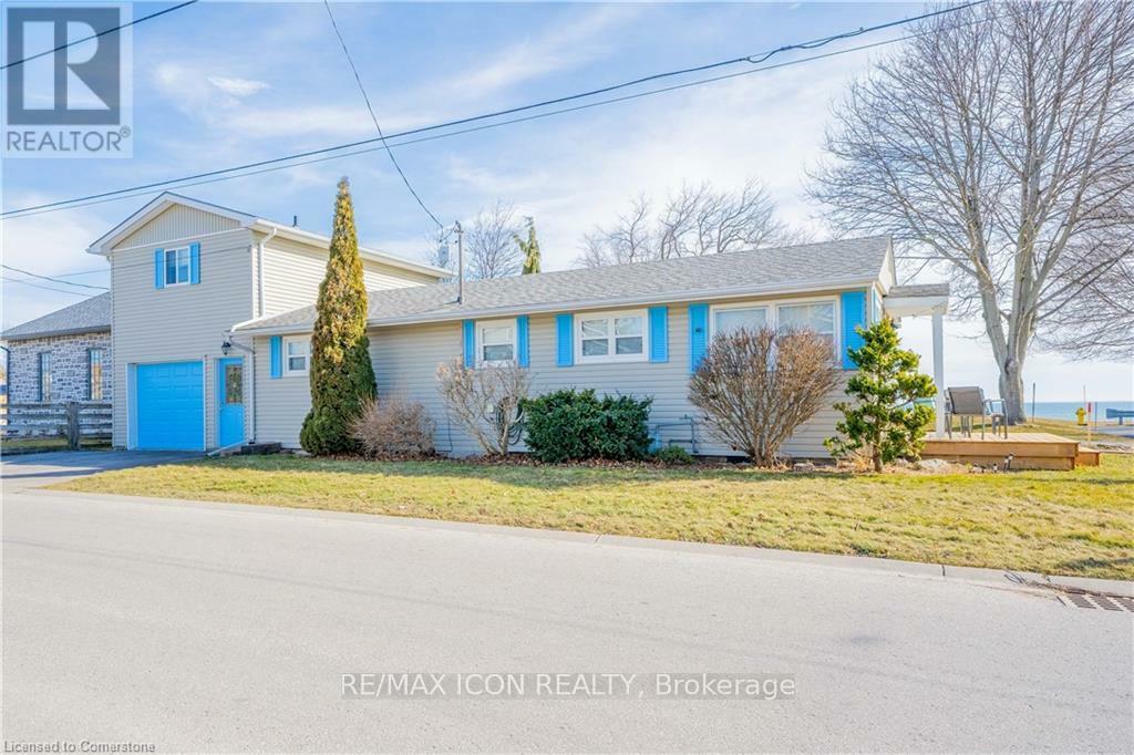 2035 Erie Street  Norfolk (Port Dover) ON N0A 1N0 photo