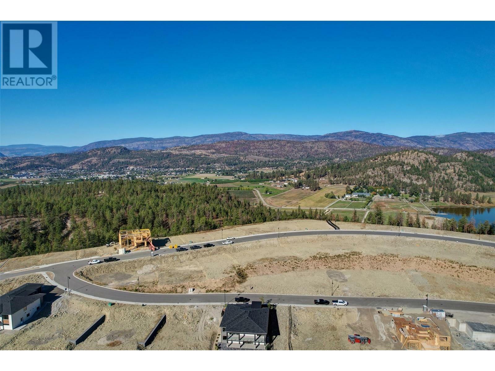 679 Kingswood Terrace  Kelowna BC V1V 0J2 photo