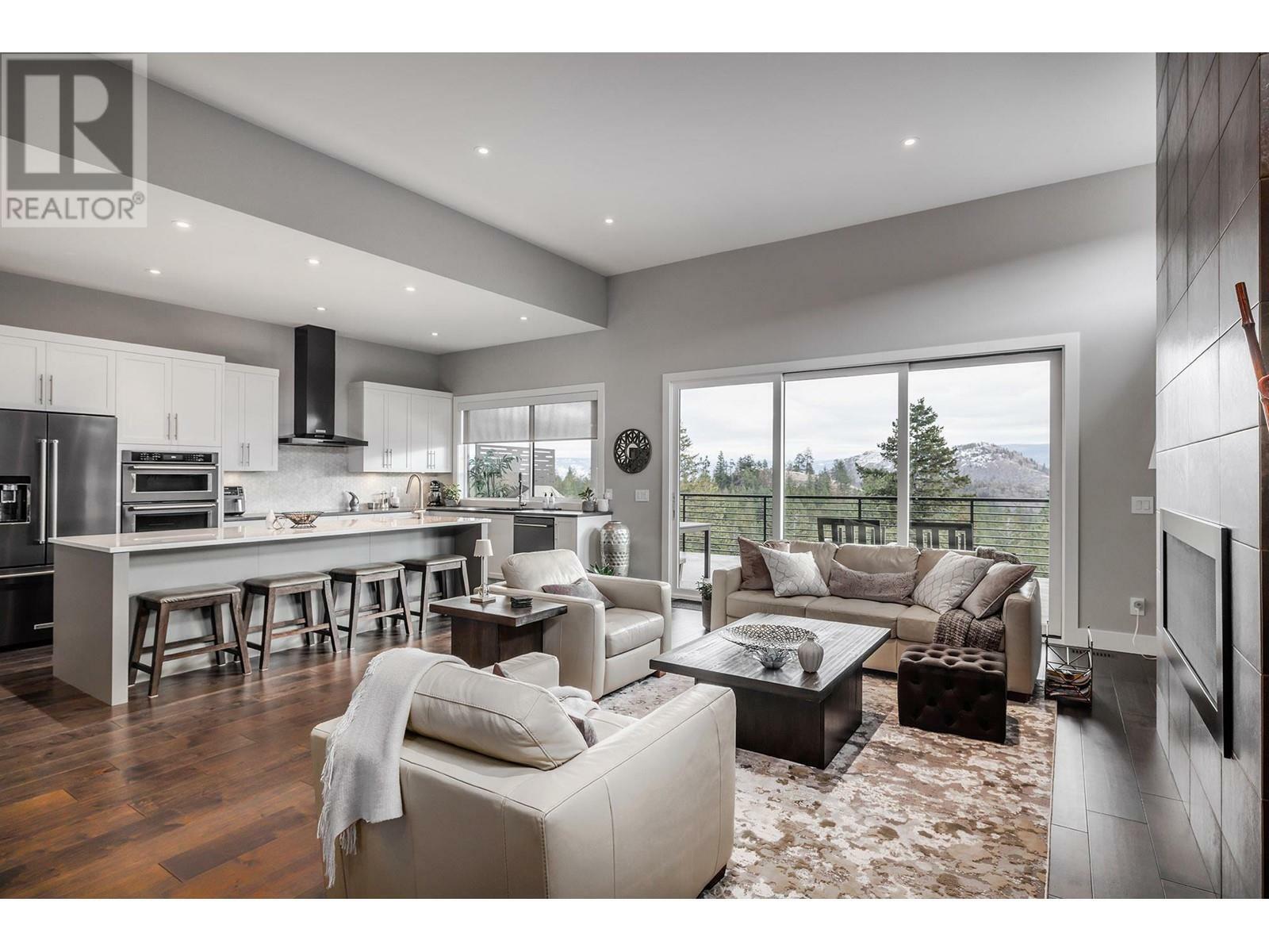 Photo de la propriété: 2501 Tallus Heights Drive BC V4T 3M2