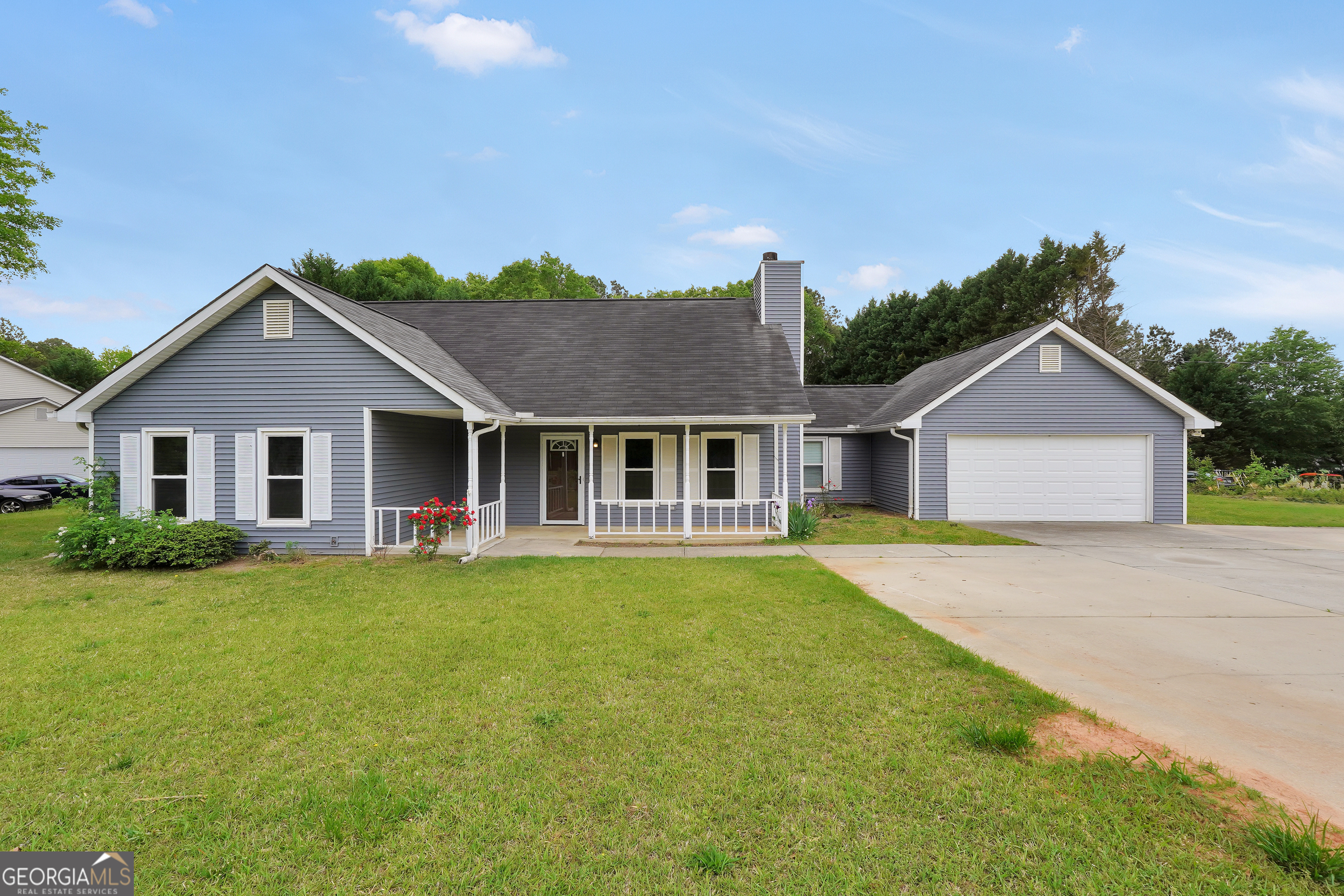 Property Photo: 146 Oakdale Road GA 30224