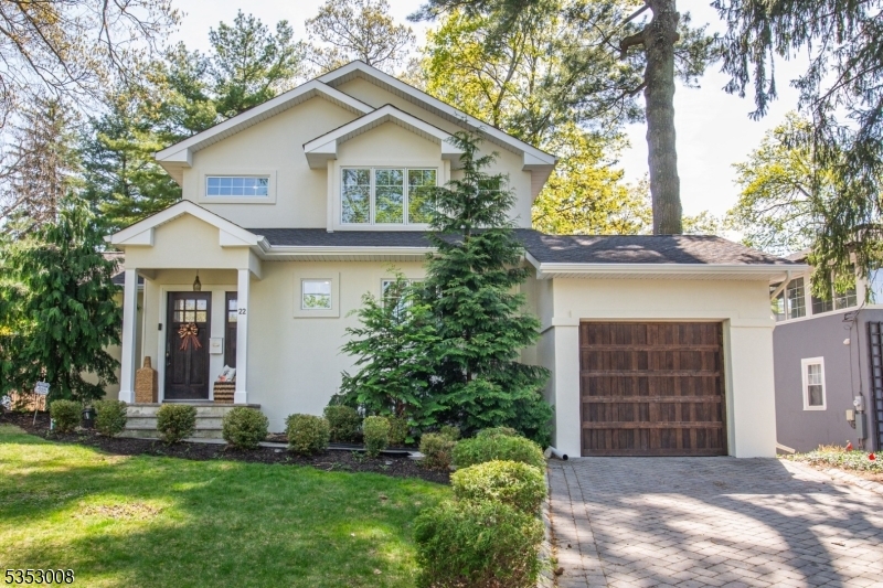 Property Photo: 22 Overlook Rd NJ 07006