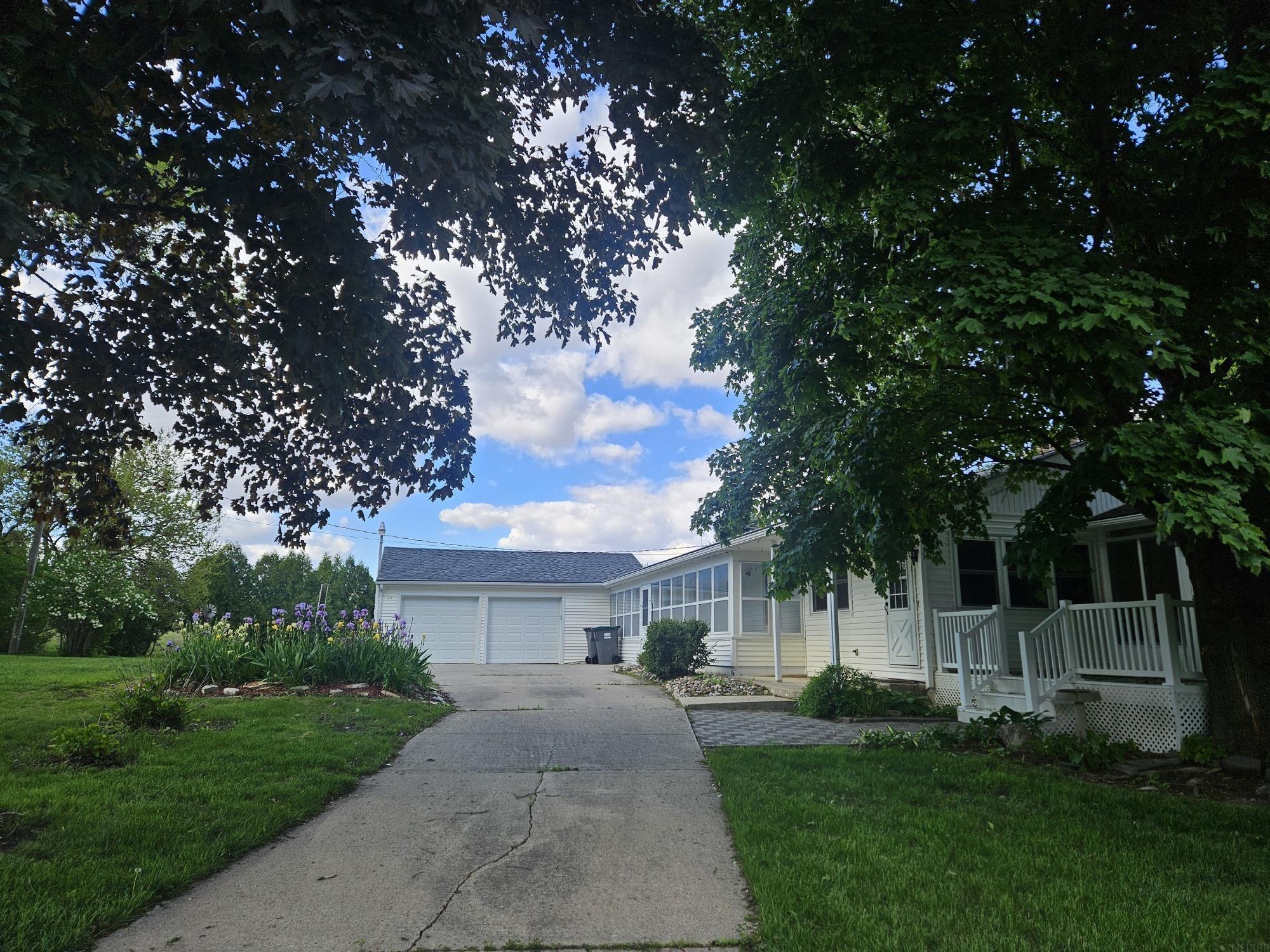 Property Photo: 15542 40th St. IA 50662