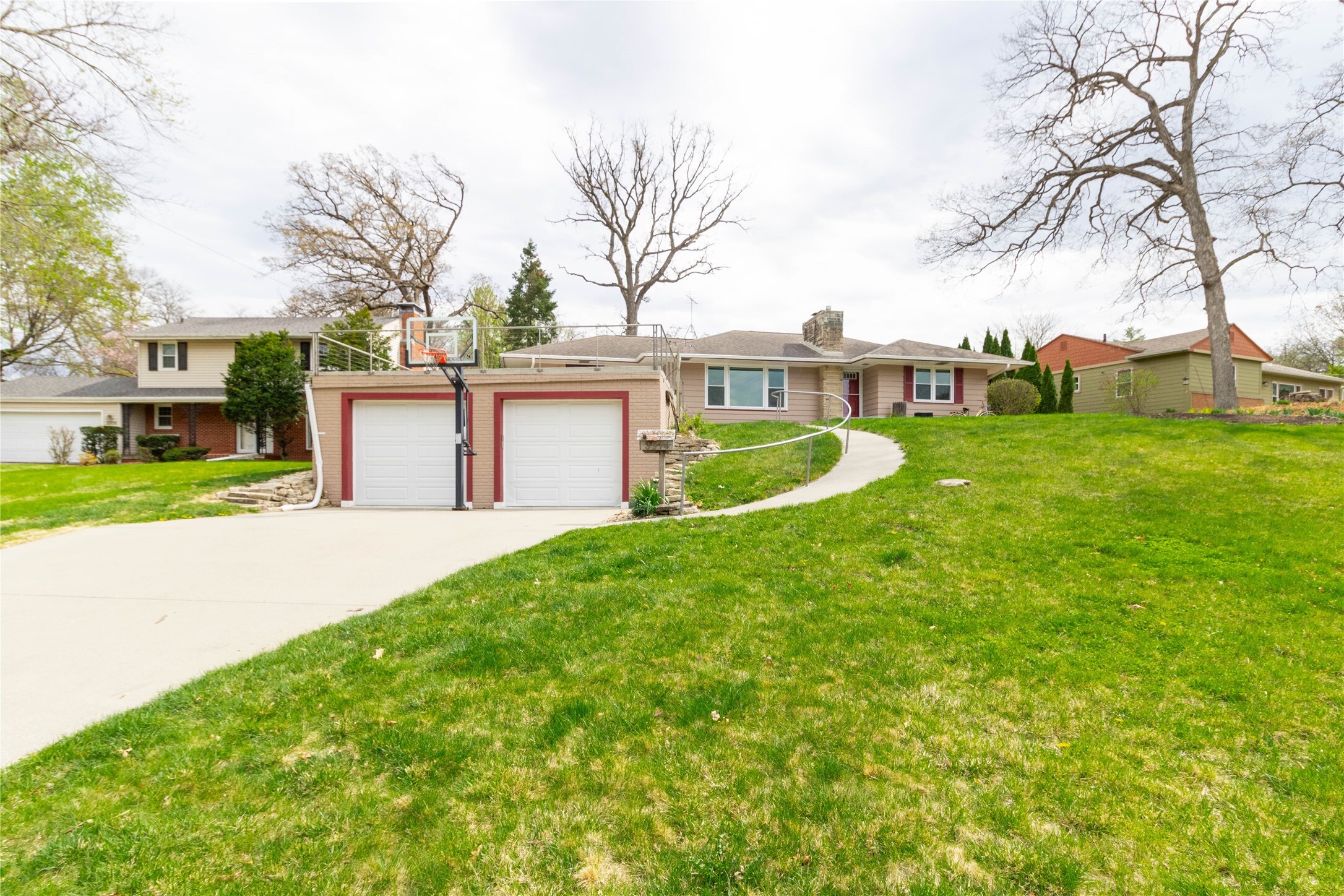 Property Photo: 3514 Davisson Road IA 50310