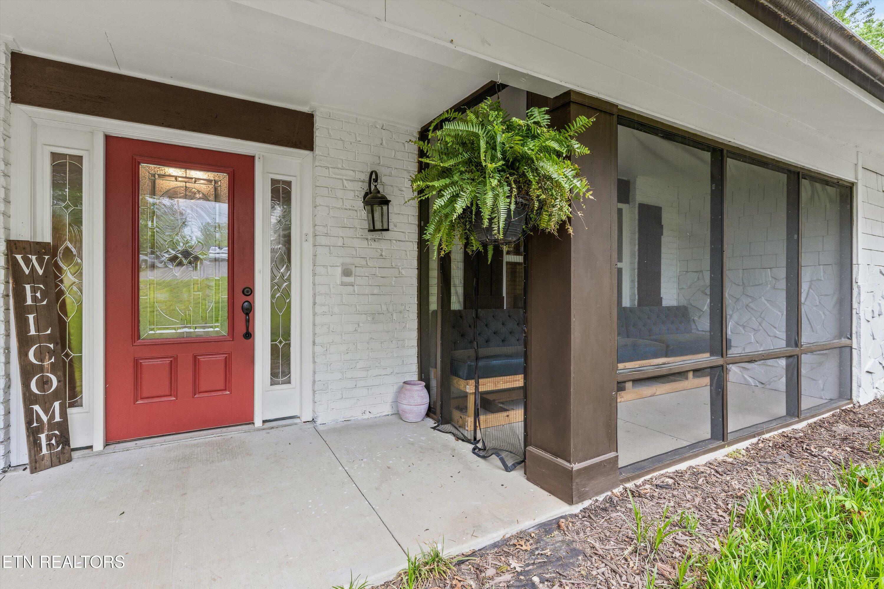 Property Photo: 1101 Green Oak Lane TN 37932