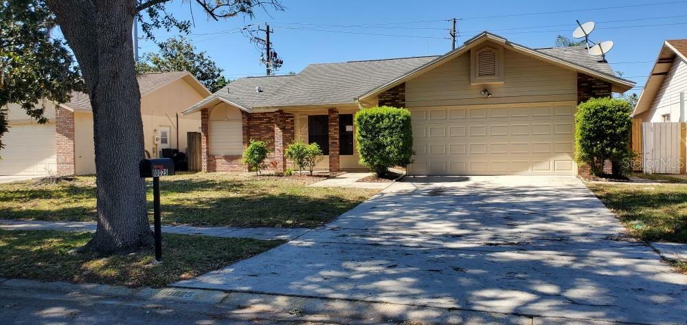 Property Photo: 10025 Chesham Drive FL 32817