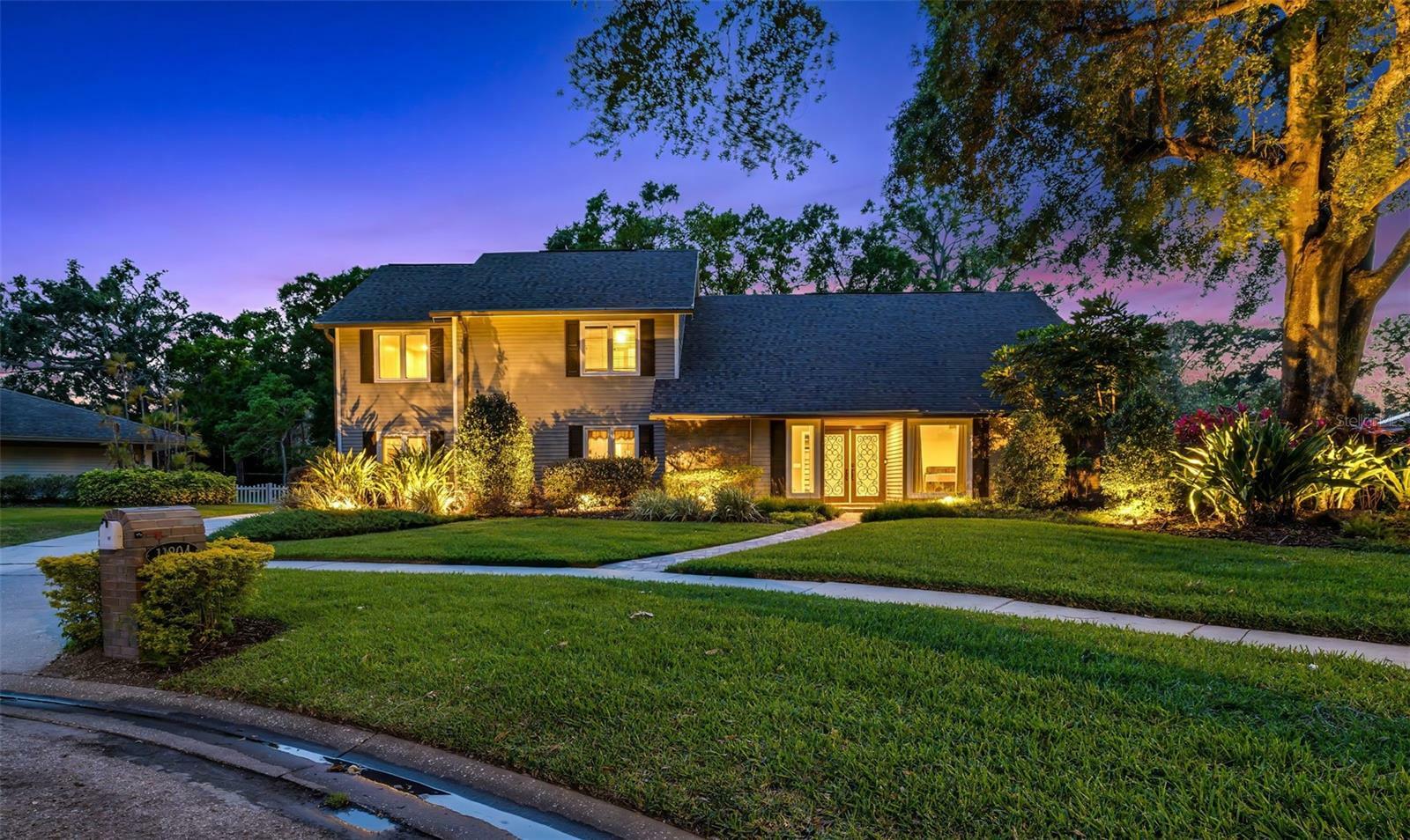 Property Photo: 11804 Carrollwood Village Cove FL 33618