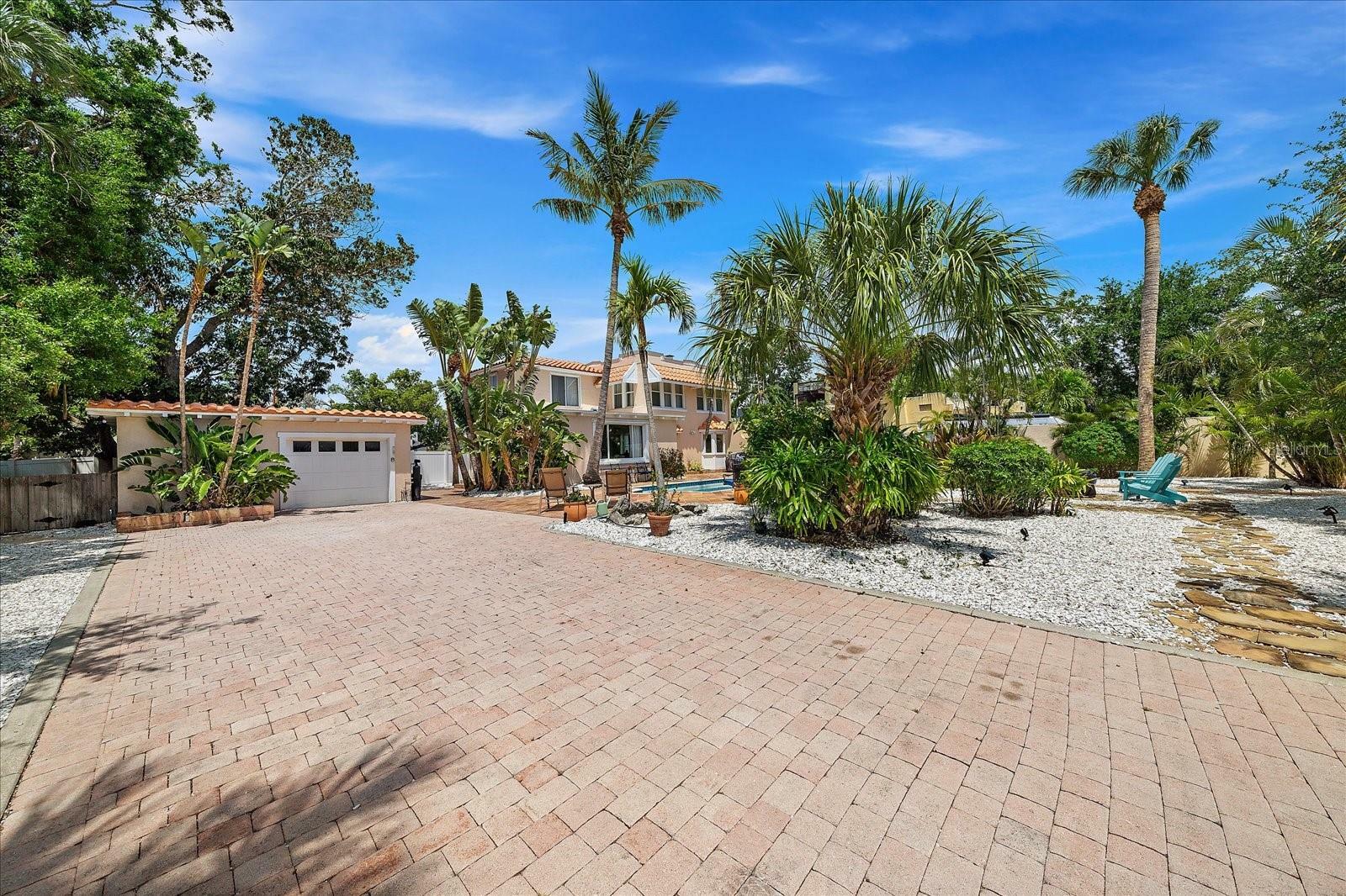 Property Photo: 1723 Bay Street FL 34236
