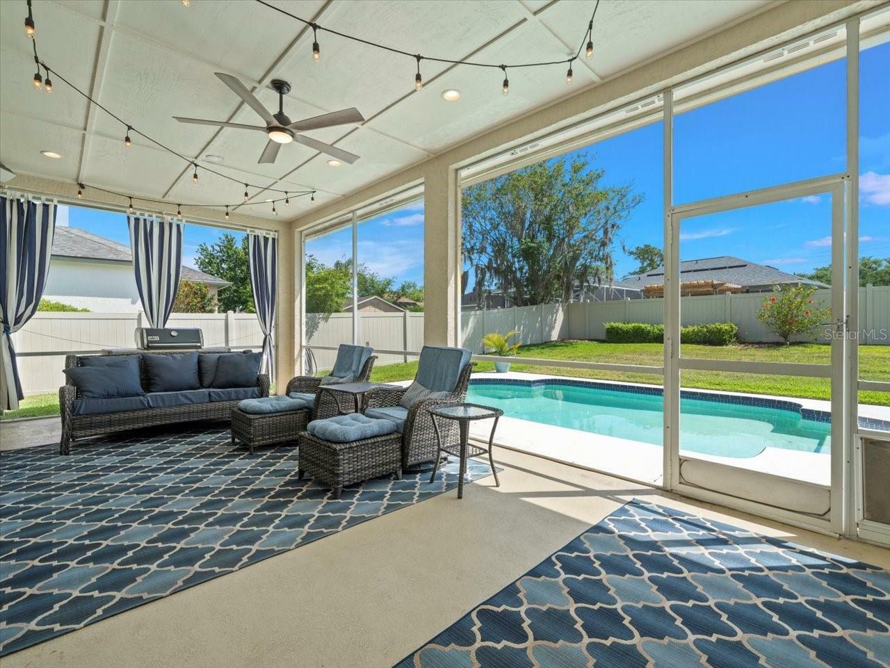 Property Photo: 17311 Hubers Court FL 33556