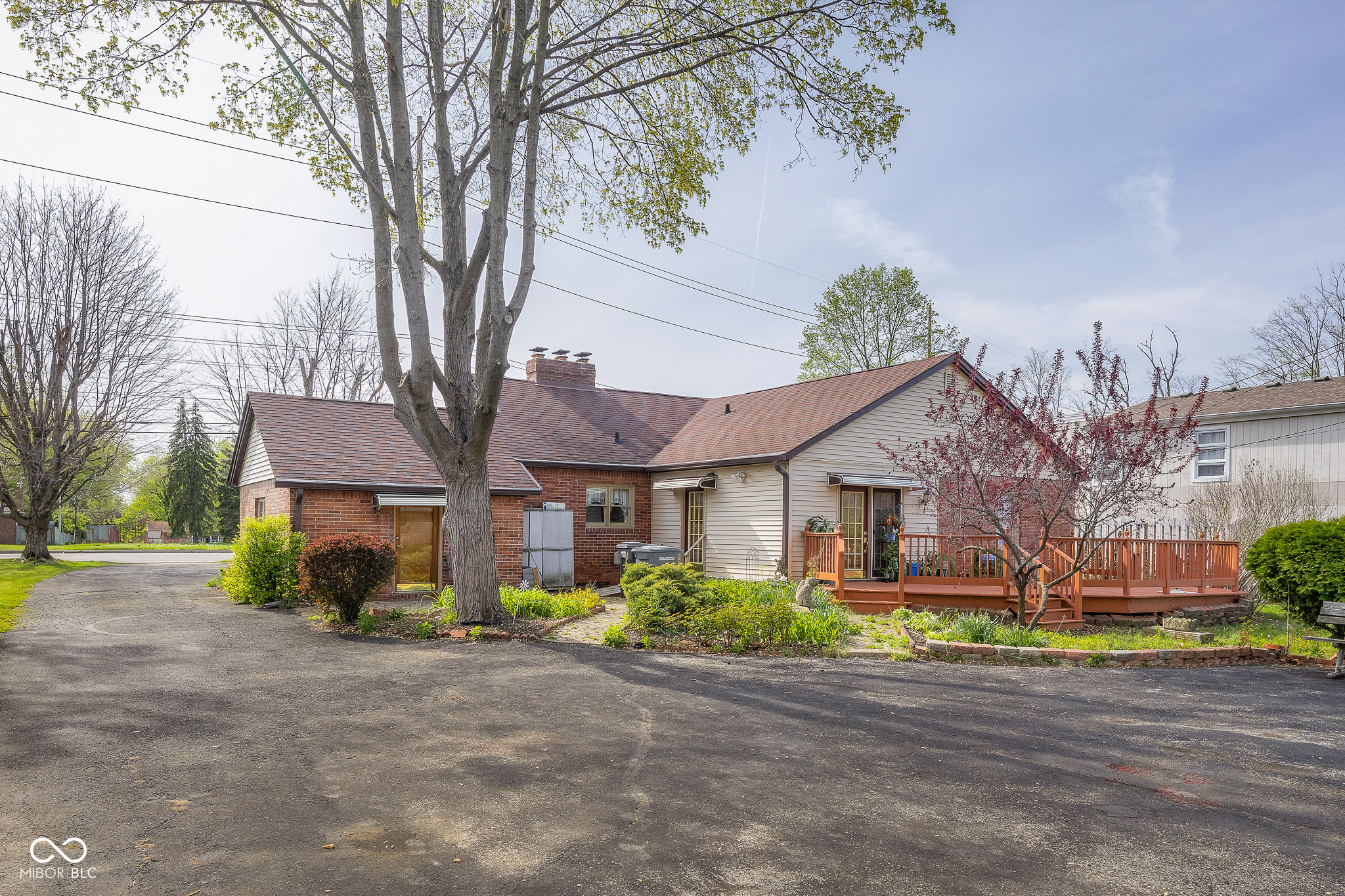Property Photo: 6141 Madison Avenue IN 46227