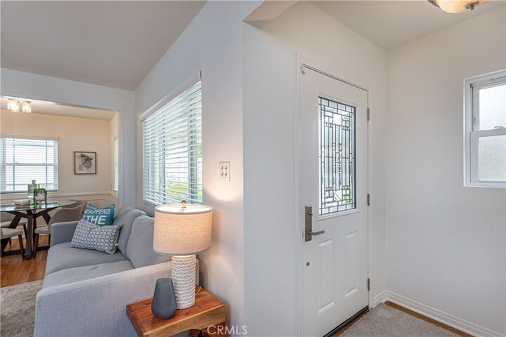 Property Photo:  2411 N Lamer Street  CA 91504 