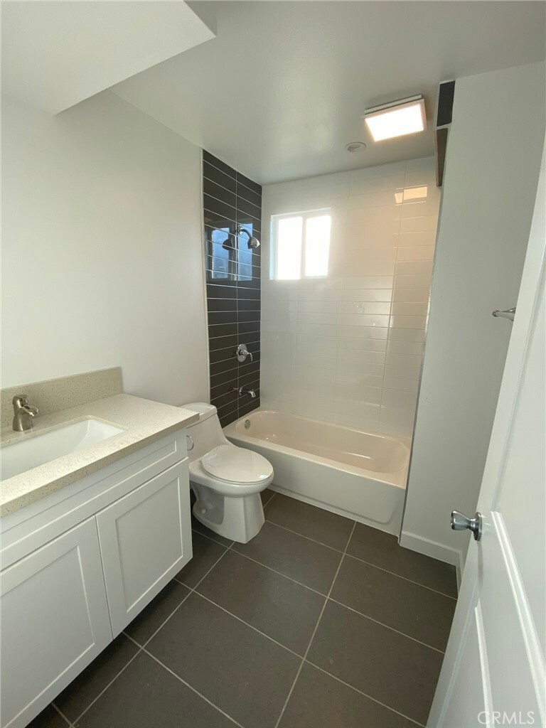 Property Photo: 211 E 29th Street CA 90011