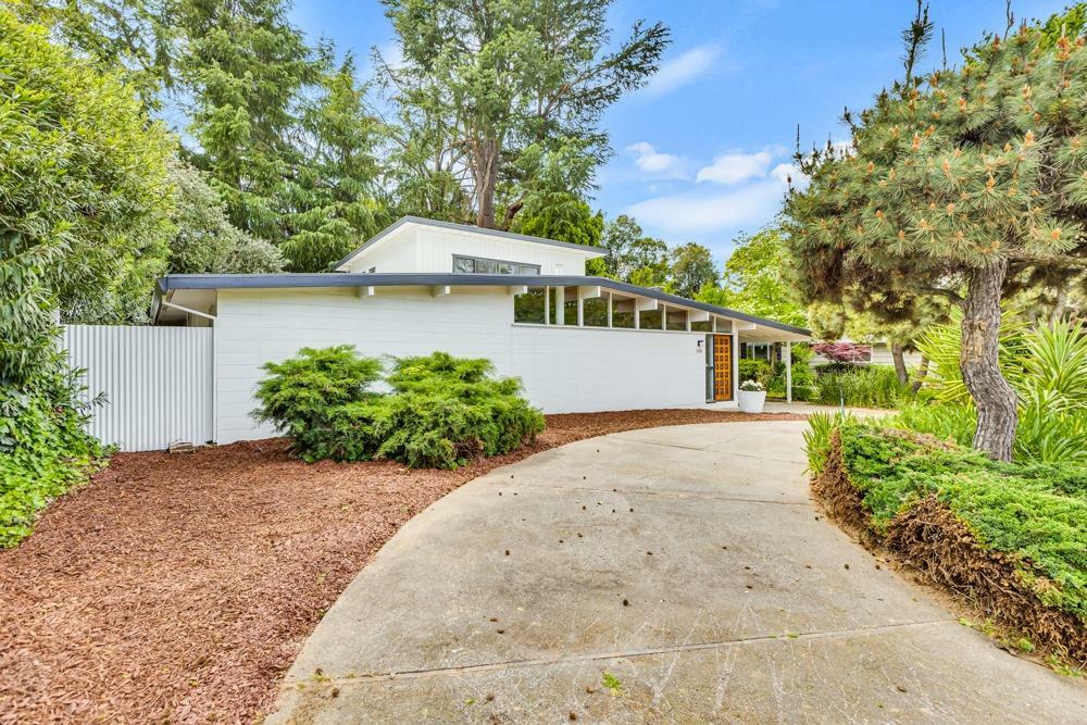 Property Photo: 5190 Sandburg Drive CA 95819
