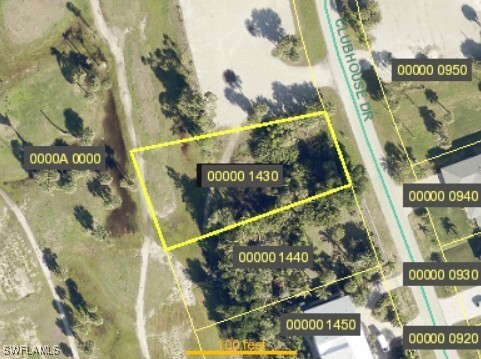 Property Photo: 14247 Clubhouse Drive FL 33922