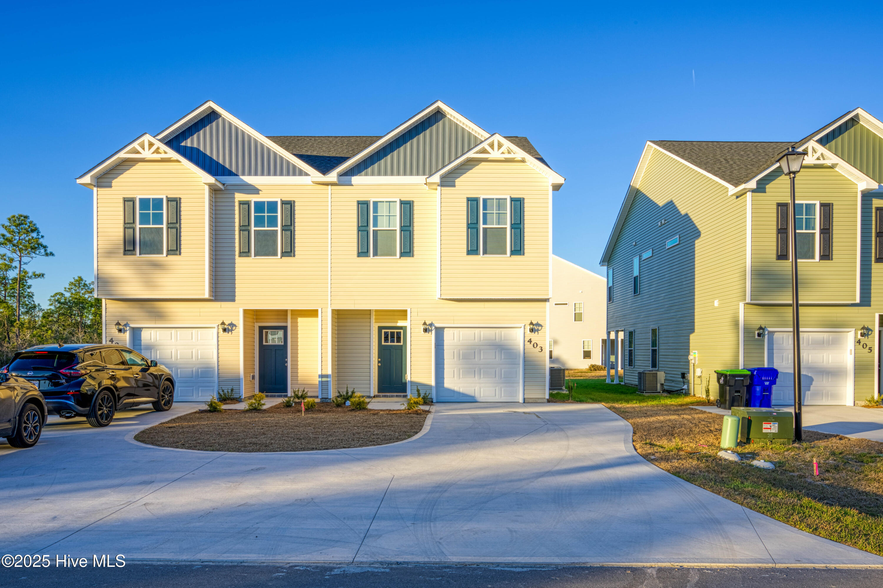 Property Photo:  403 Vandemere Court  NC 28445 