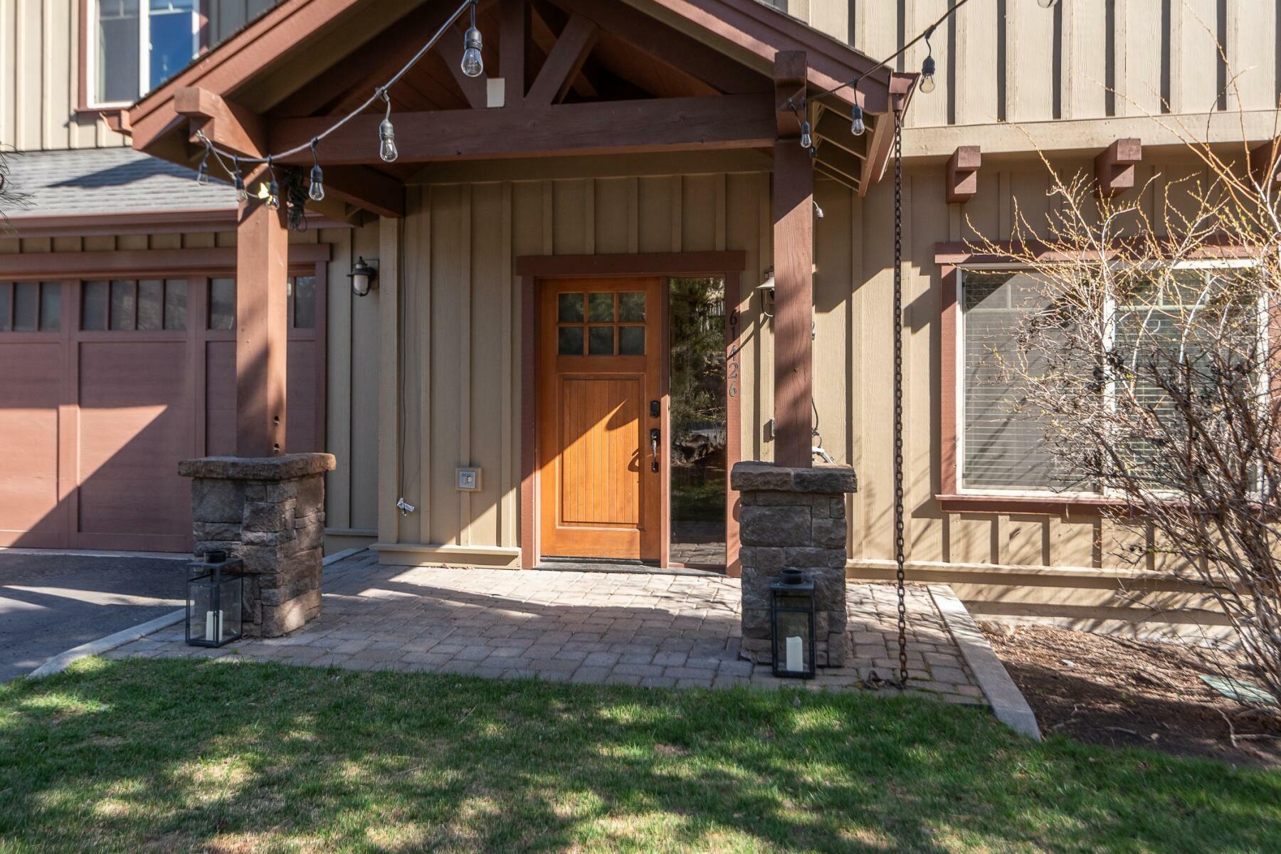 Property Photo: 61426 Linton Loop OR 97702