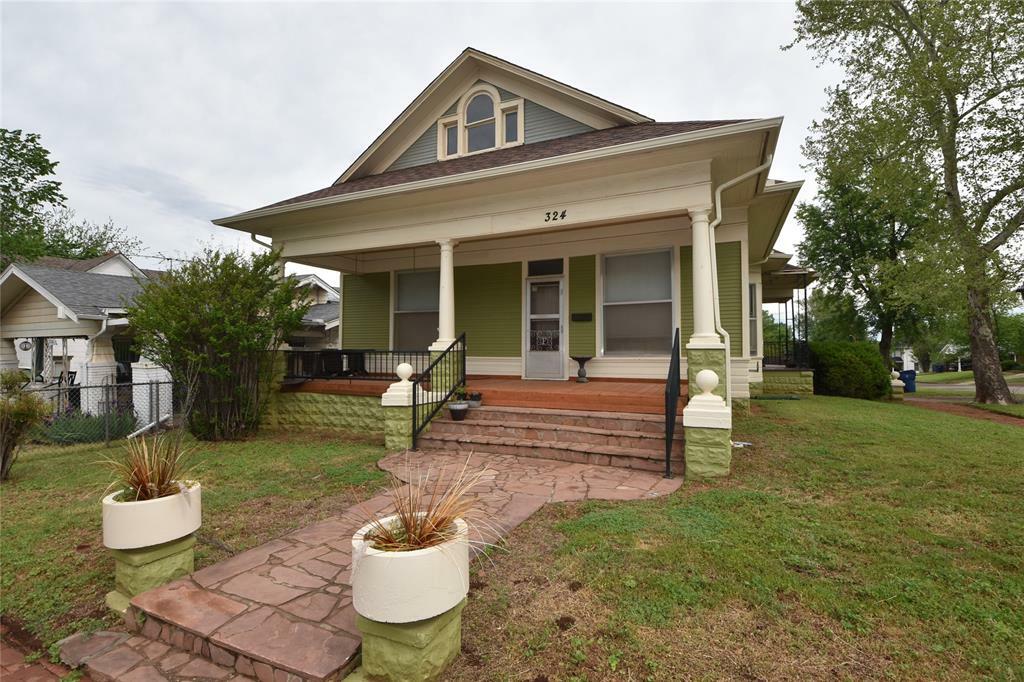 Property Photo:  324 E Washington Avenue  OK 73044 