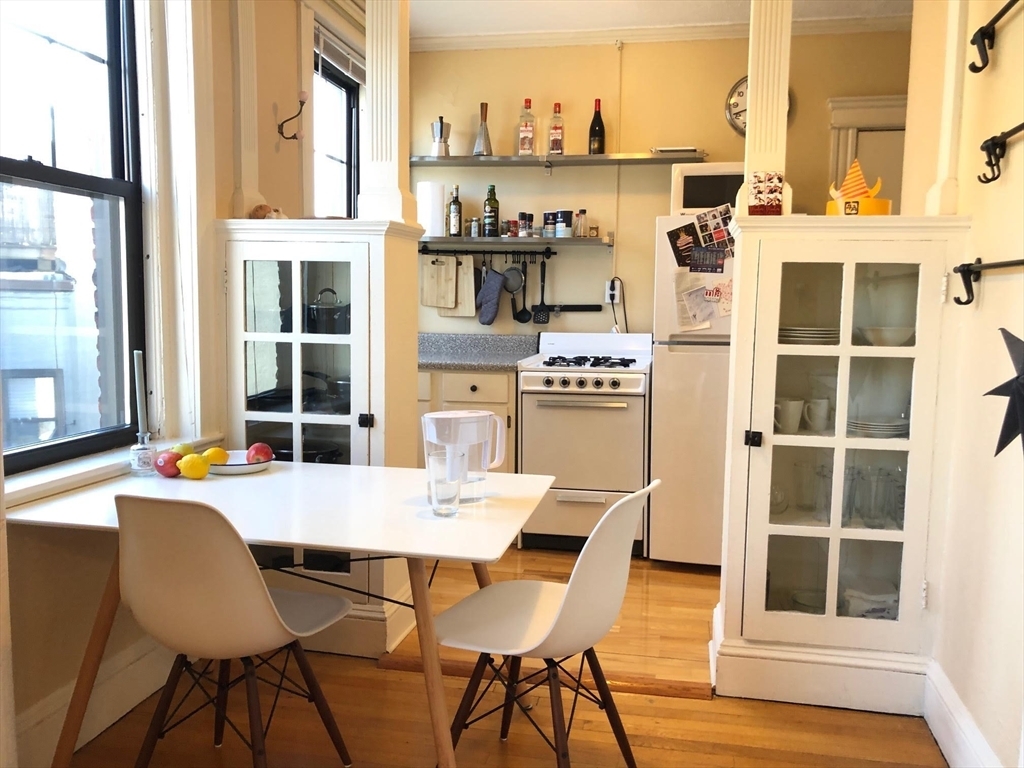 Property Photo: 116 Riverway 19 MA 02215