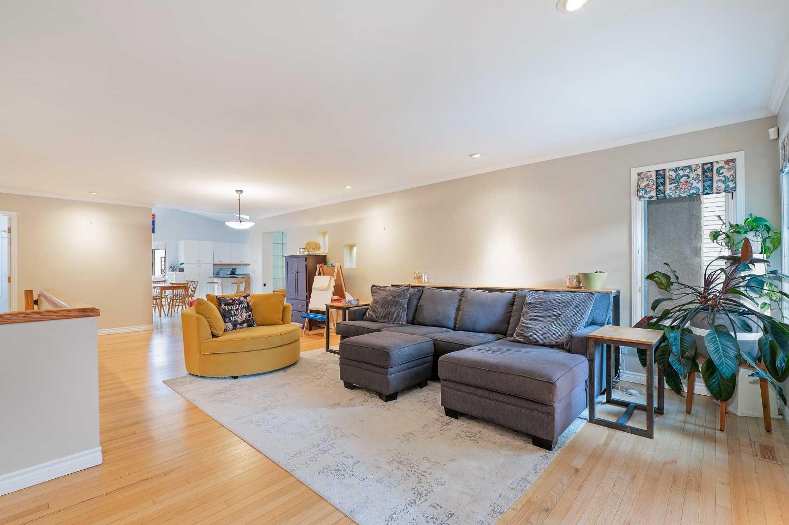 3215 1 Street SW  Calgary AB T2S 1P9 photo