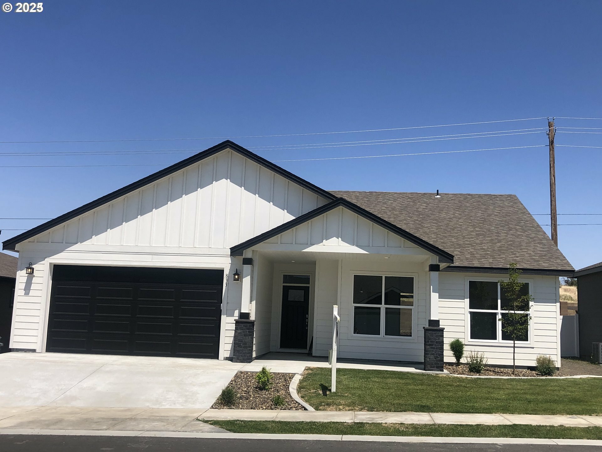 833 E Autumn Ave  Hermiston OR 97838 photo