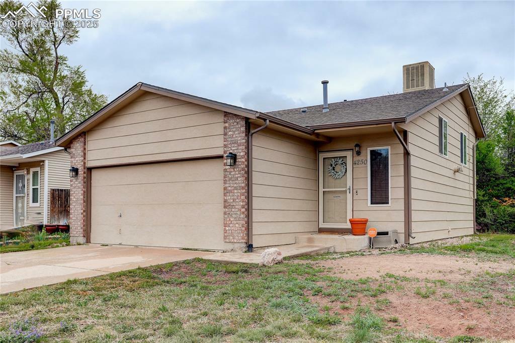Property Photo: 4250 Dooley Way CO 80911