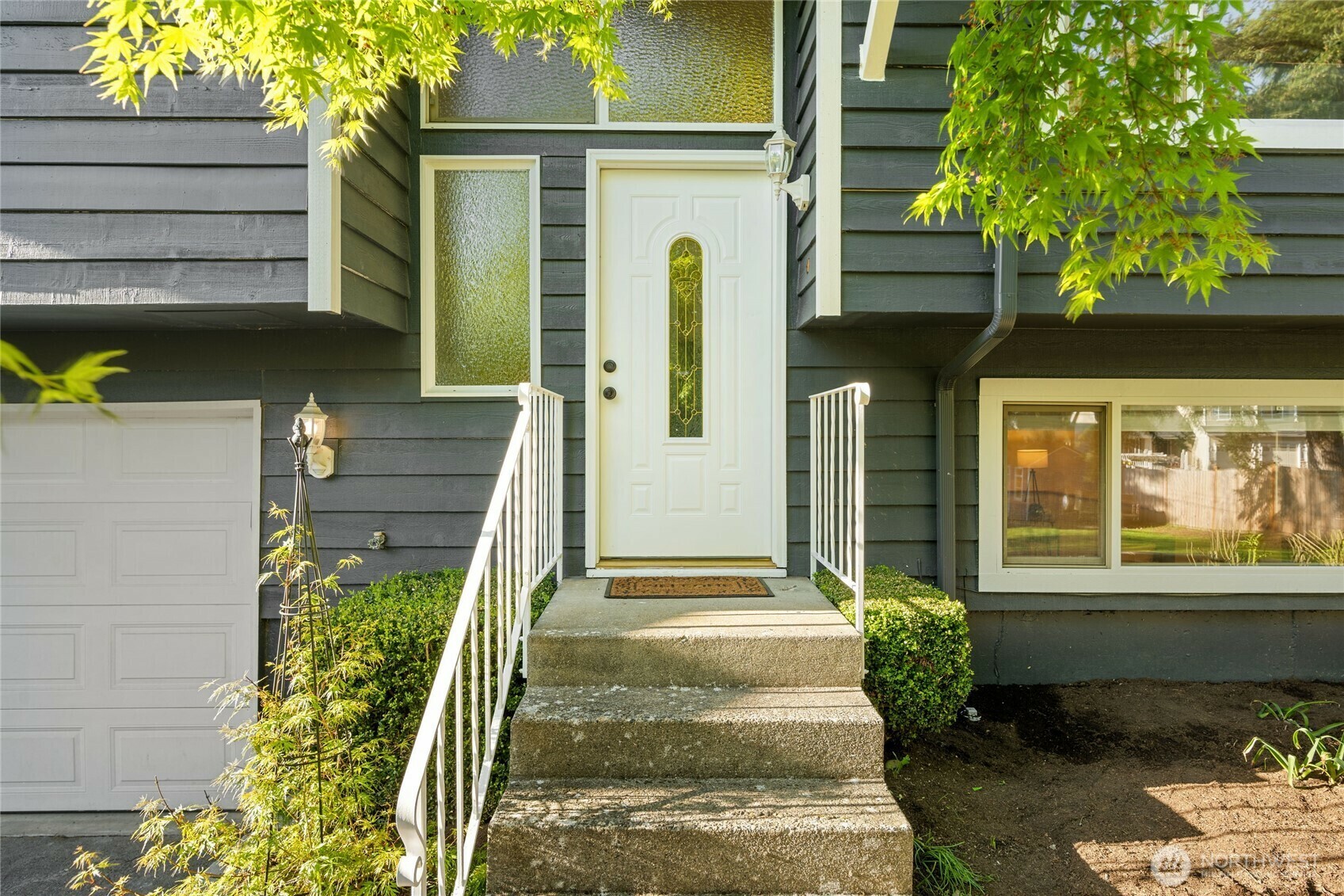 Property Photo: 811 Grimes Road WA 98012