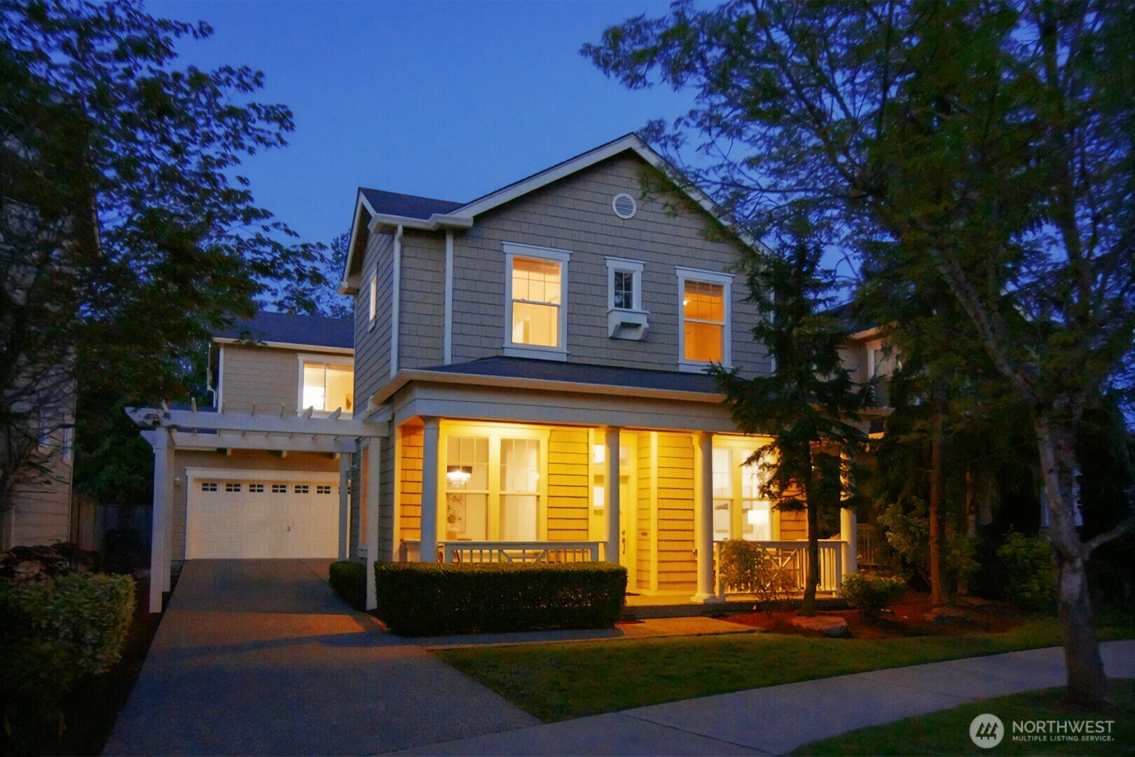 Property Photo: 11846 173rd Place NE WA 98052