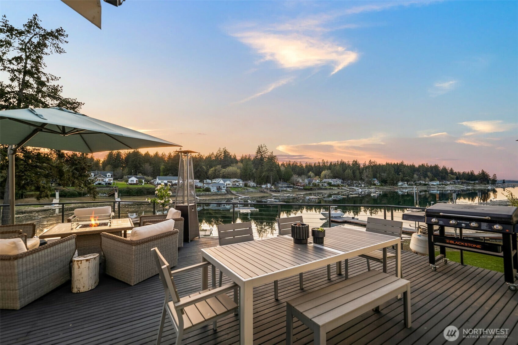 Property Photo: 2916 Horsehead Bay Drive NW WA 98335