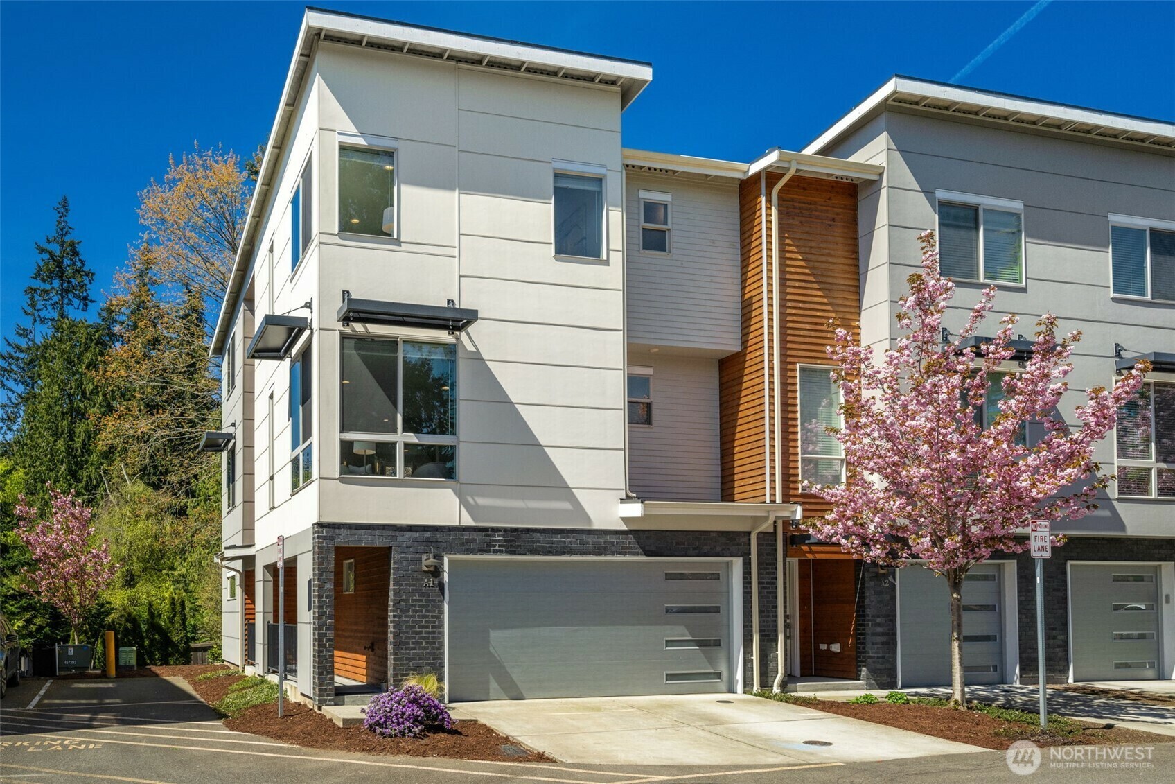 Property Photo: 7628 222nd Street SW A1 WA 98026