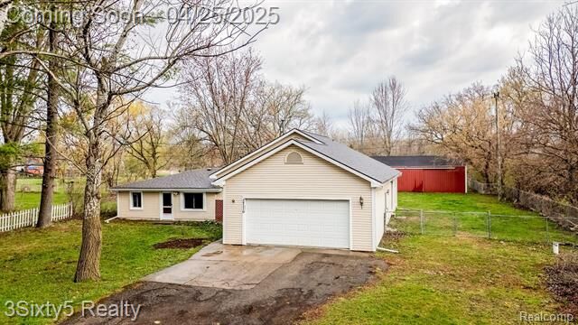 Property Photo: 49210 Geddes Road MI 48188