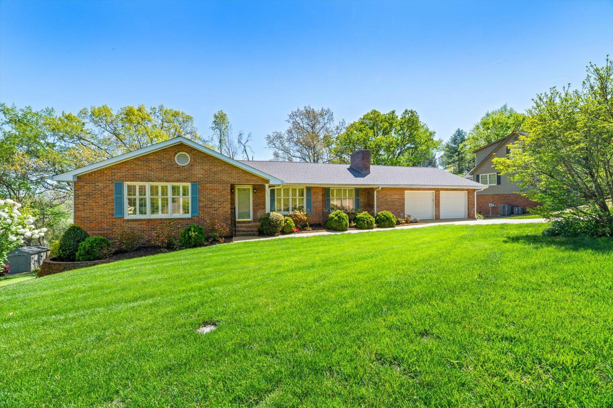 1711 Elmhurst Drive  Athens TN 37303 photo