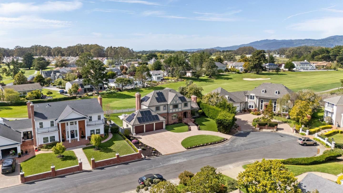 Property Photo: 2180 Bayhill Court CA 94019