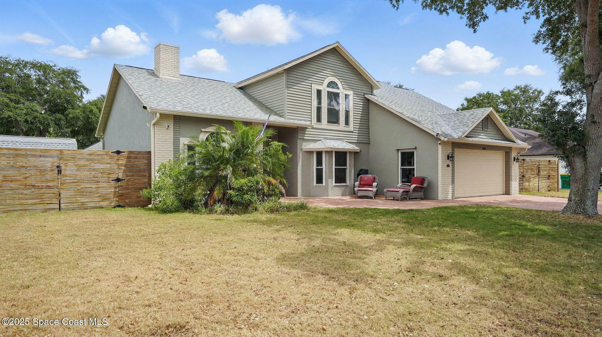 Property Photo: 4375 Pondapple Drive FL 32796