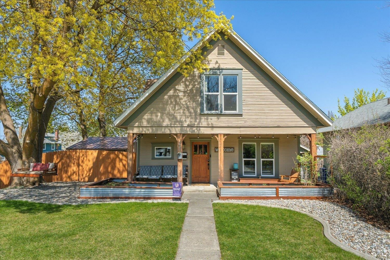 Property Photo: 1601 E 14th Ave WA 99202