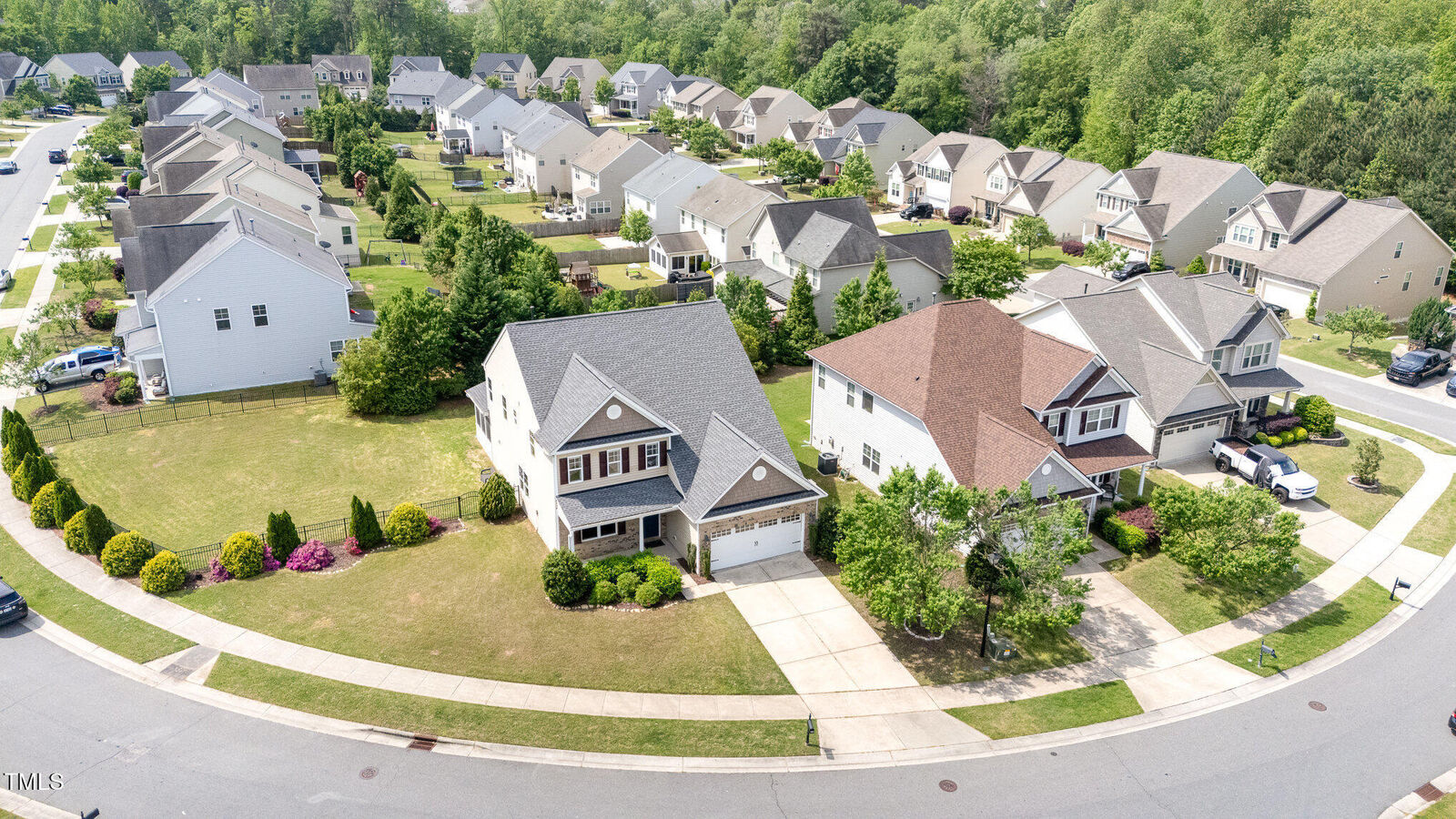 Property Photo: 2437 Everstone Road NC 27587