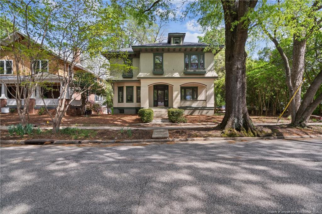 Property Photo: 116 Hawthorne Road NC 27605
