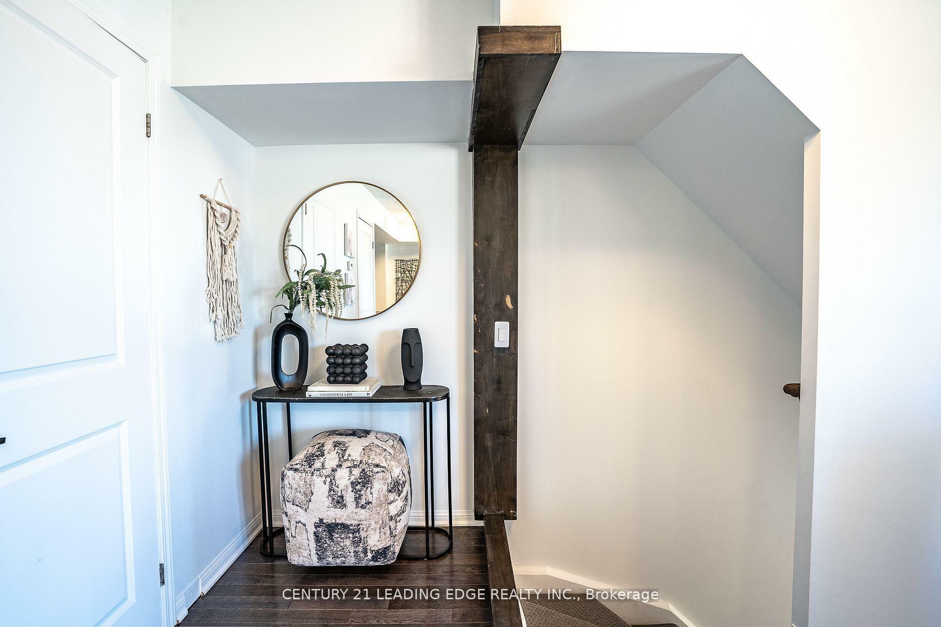 Photo de la propriété: 15 Foundry Avenue 202 ON M6H 4H2